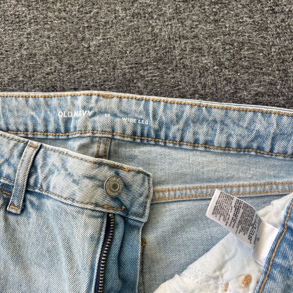 Old navy mid rise wide leg distressed light wash jeans size 12 - Picture 5 of 6